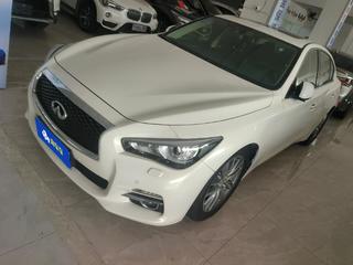 英菲尼迪Q50 3.7L 自动 舒适版 