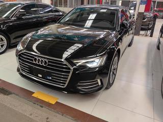 奥迪A6L 45TFSI 2.0T 自动 臻选动感型 