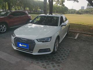 奥迪A4L 40TFSI 2.0T 自动 30周年进取型 