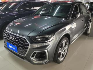 奥迪Q5L 45TFSI 2.0T 自动 豪华动感型 