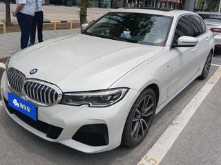 宝马3系 325Li 2.0T 自动 改款M运动套装 