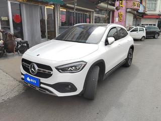 奔驰GLA 220 2.0T 自动 