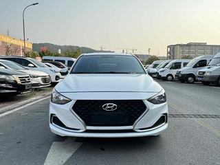 现代悦动 1.6L 自动 悦值版GLS 