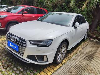 奥迪A4L 40TFSI 2.0T 自动 时尚型 