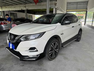 逍客 2.0L 豪华版 