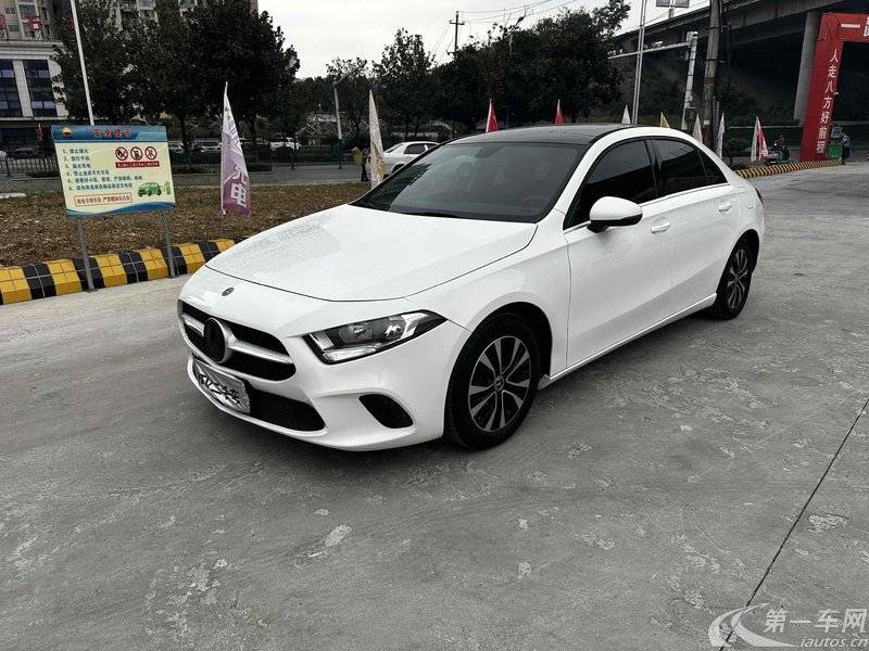 奔驰A级 A180L 2020款 1.3T 自动 (国Ⅵ) 