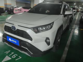 丰田RAV4 荣放 2.5L 自动 精英版 