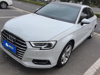 奥迪A3 35TFSI 1.4T 自动 进取型Limousine 