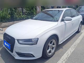 奥迪A4L 35TFSI 2.0T 自动 舒适型 