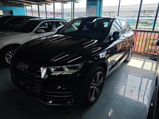 奥迪Q5L 45TFSI 2.0T 自动 尊享时尚型 