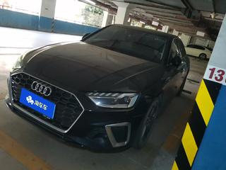 奥迪A4L 40TFSI 2.0T 自动 时尚动感型 