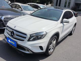 奔驰GLA 200 1.6T 自动 动感型 