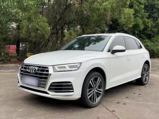 奥迪Q5L 45TFSI 2.0T 自动 尊享时尚型 