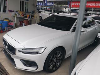 沃尔沃S60 T4 2.0T 自动 智远豪华版 