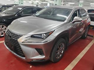 雷克萨斯NX 200 2.0L 自动 锋尚版 