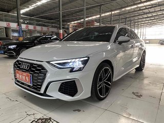 奥迪A3 L35TFSI 1.4T 自动 Limousine时尚运动型 