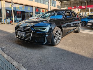 奥迪A6L 40TFSI 2.0T 自动 豪华动感型 