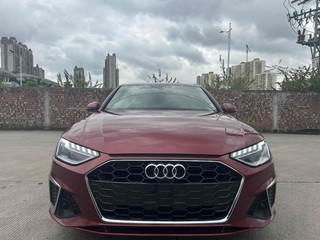 奥迪A4L 40TFSI 2.0T 自动 豪华动感型 