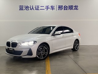 宝马1系 120i 1.5T 自动 改款M运动版 