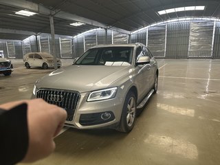 奥迪Q5 40TFSI 2.0T 自动 技术型 