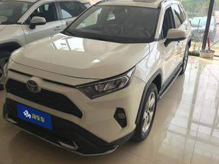 丰田RAV4 荣放 2.0L 自动 风尚PLUS版 