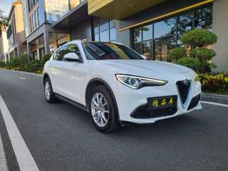 阿尔法罗密欧Stelvio 2.0T 自动 豪华版 