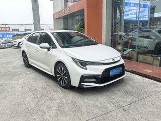 丰田雷凌 1.2T 自动 185T运动版 