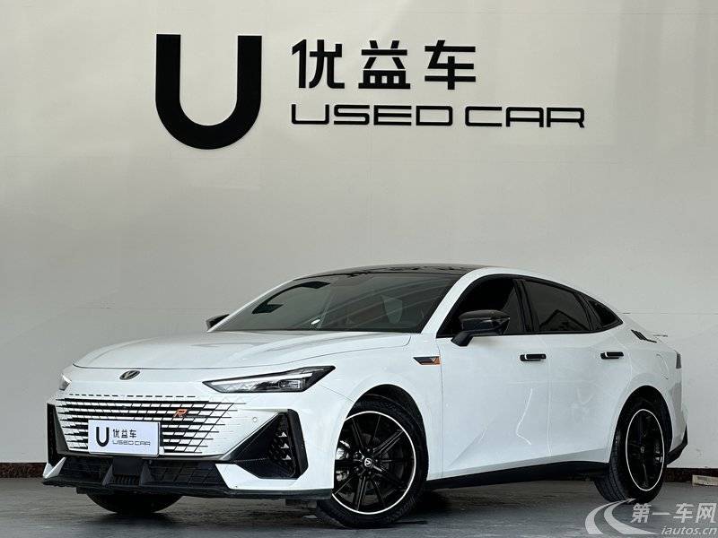 长安UNI-V 2022款 1.5T 自动 运动版 (国Ⅵ) 