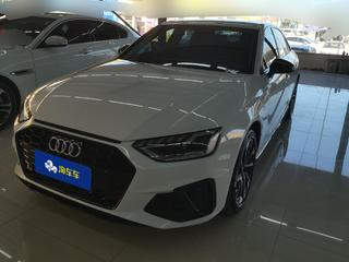 奥迪A4L 40TFSI 2.0T 自动 豪华动感型 