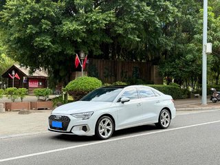 奥迪A3 L35TFSI 1.4T 自动 Limousline豪华致雅型 