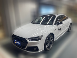 奥迪A7L 45TFSI 2.0T 自动 S-line白法师版 