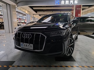 奥迪Q7 55 3.0T 自动 运动型quattro-S-line 