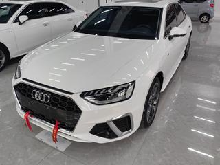 奥迪A4L 40TFSI 2.0T 自动 时尚动感型 