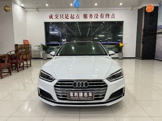 奥迪A5掀背 45TFSI 2.0T 自动 时尚型 