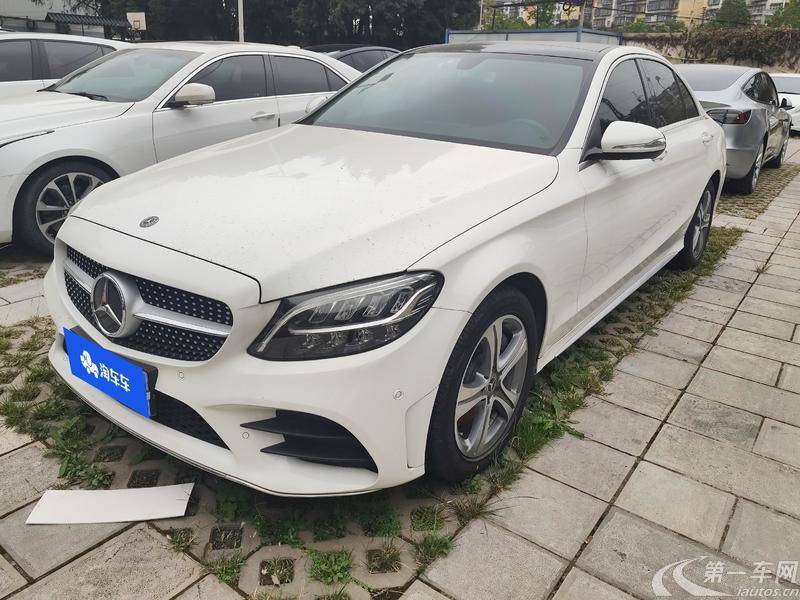 奔驰C级 C260L 2019款 1.5T 自动 运动版改款 (国Ⅵ) 