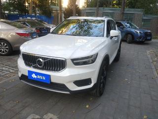 沃尔沃XC40 T4 2.0T 自动 智远豪华版 