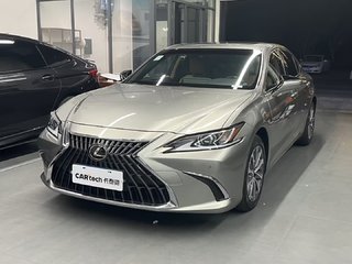 雷克萨斯ES 300h 