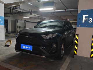 丰田RAV4 荣放 2.0L 自动 风尚PLUS版 