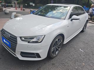 奥迪A4L 45TFSI 2.0T 自动 风尚型 