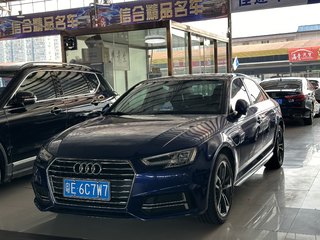 奥迪A4L 40TFSI 2.0T 自动 进取型 