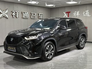 丰田皇冠陆放 2.5L 