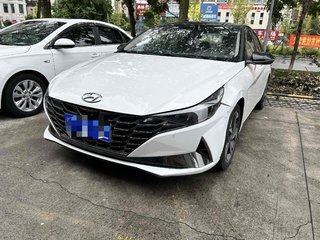 现代伊兰特 1.5L 自动 LUX尊贵版 