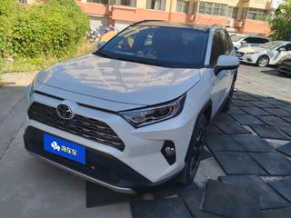 RAV4 2.0L 尊贵版 