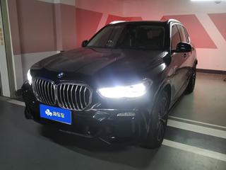 宝马X5 30i 2.0T 自动 改款M运动套装 