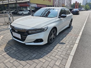 雅阁 2.0L 幻夜·锐智版 