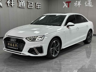 奥迪A4L 40TFSI 2.0T 自动 豪华动感型 