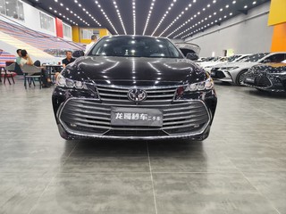 丰田亚洲龙 2.0L 自动 XLE尊享版 