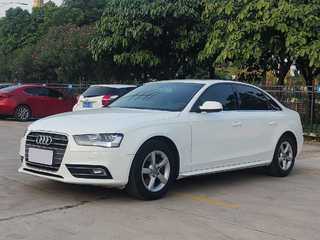 奥迪A4L 30TFSI 1.8T 自动 舒适型 