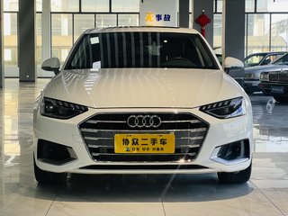 奥迪A4L 40TFSI 2.0T 自动 时尚致雅型 