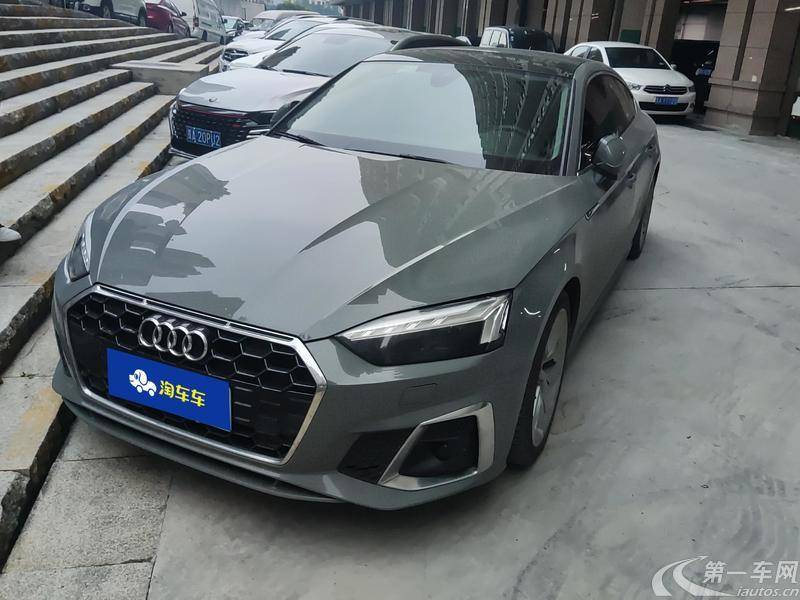 奥迪A5掀背 40TFSI [进口] 2022款 2.0T 自动 汽油 时尚动感型 